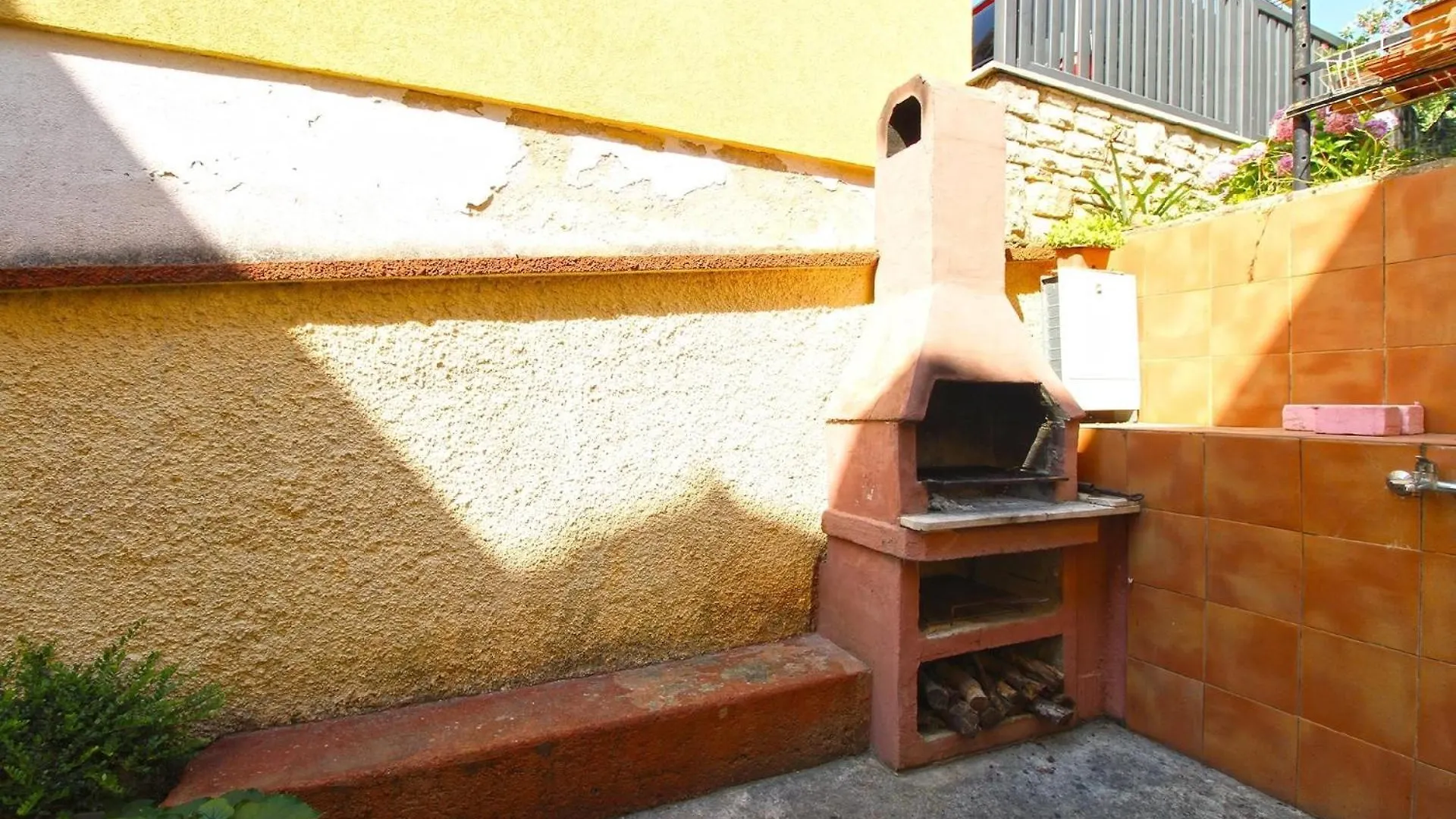 Ferienwohnung Fuer 6 Personen Ca 80 Qm In Pjescana Uvala, Istrien Istrische Riviera Lägenhet